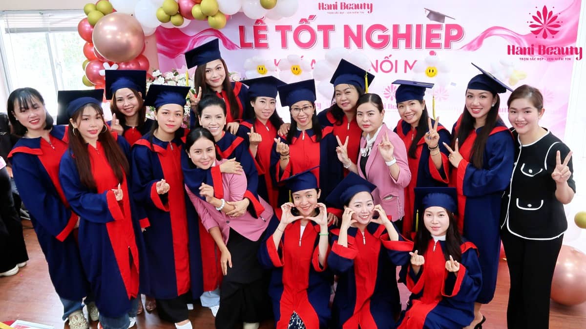 Top 7 trung tâm dạy học nối mi uy tín tại TP.HCM với chương trình đào tạo bài bản và cơ hội nghề nghiệp bền vững.