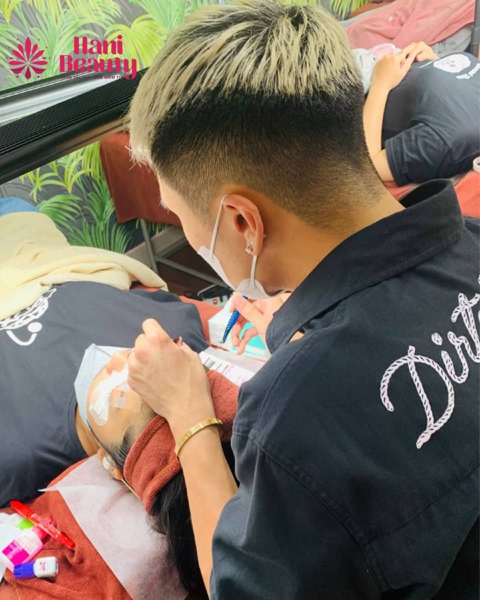 5 Sai Lầm Thường Gặp Khi Dạy Nối Mi Cho Người Mới – Cách Khắc Phục