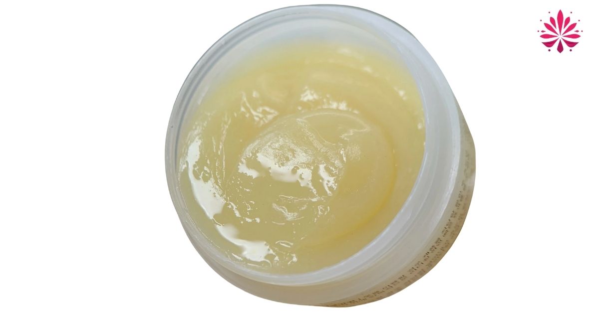 Trước khi tiến hành tháo mi anh chị em cần chuẩn bị sáp