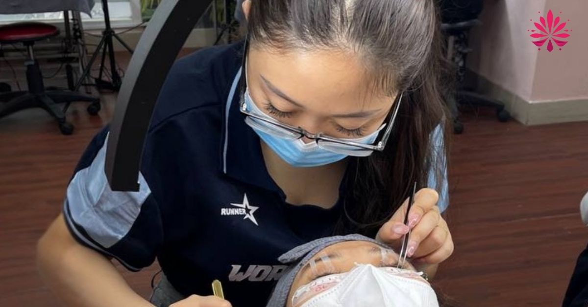 Học nối mi nâng cao cho người mới đến ngay Hani Academy