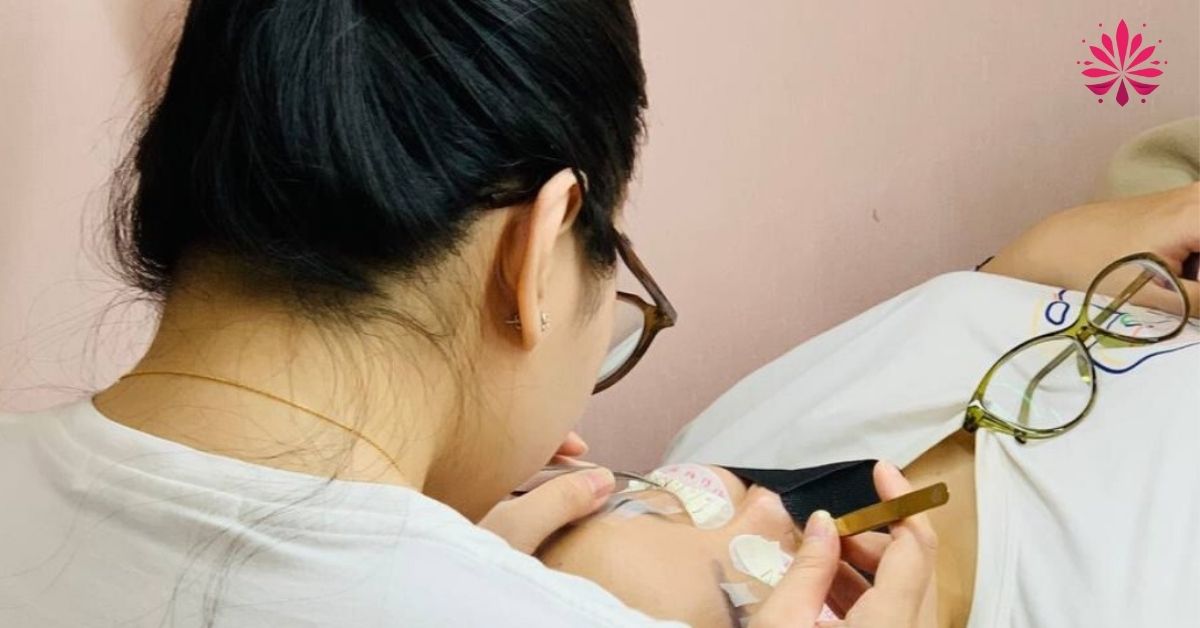 Trung tâm liên tục cập nhật các kỹ thuật nối mi hiện đại