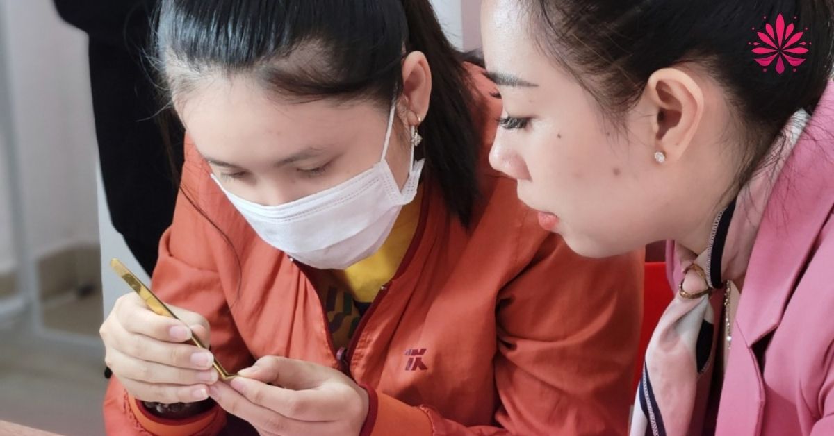 Học nối mi nâng cao ở Sài Gòn đến ngay trung tâm Hani Academy