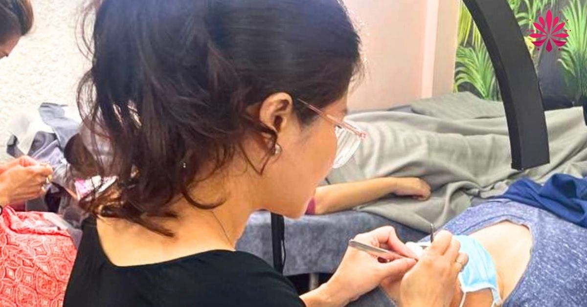 Trung tâm có lịch học ca sáng từ 8h đến 11h30 giúp anh chị em dễ dàng tham gia