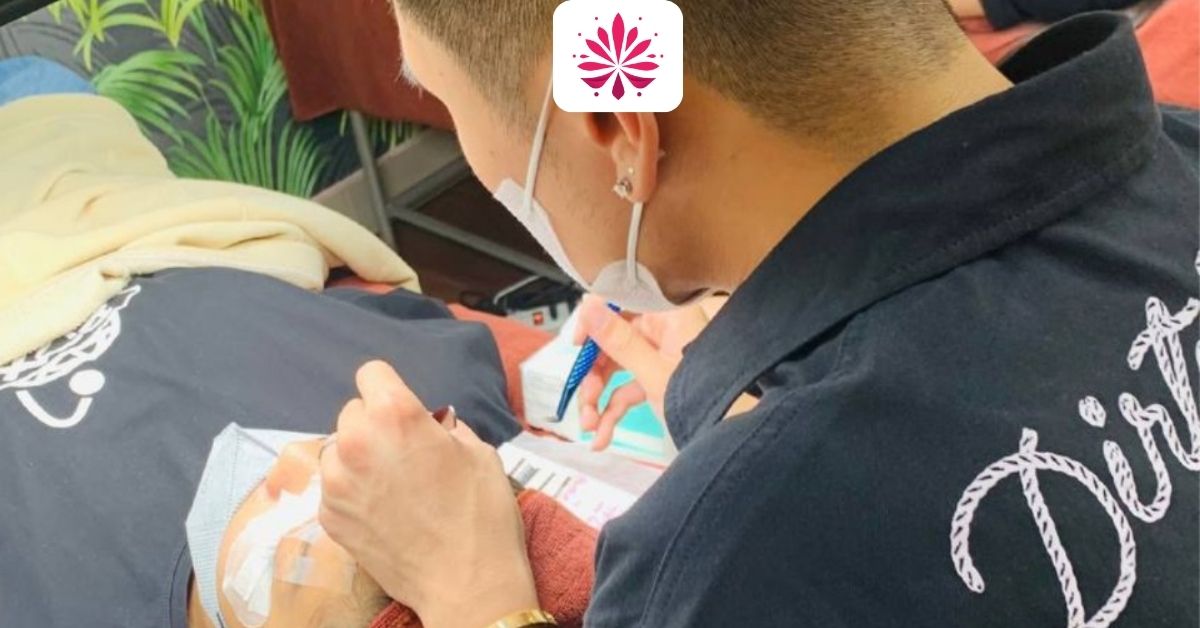 Giáo trình học nối mi tại trung tâm được xây dựng rõ ràng, chuyên nghiệp